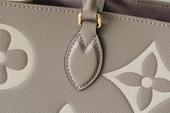 GM Onthego Tote “41*34*19CM” 078