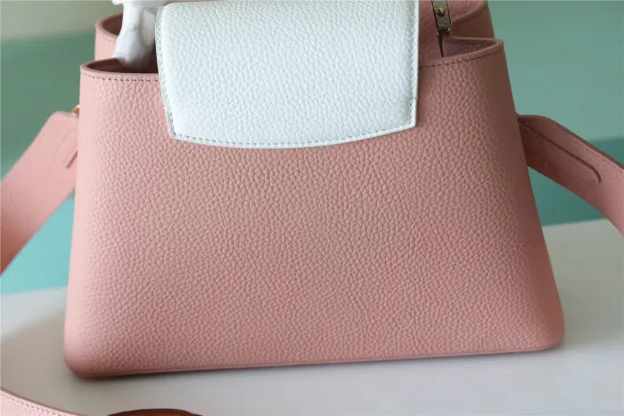 Capucines East West MM Bag “31.5*21*11CM” 0211