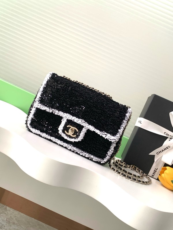25S Classic Flap Mini Sequin Black&White “14x21x8cm” -058 =AS4561