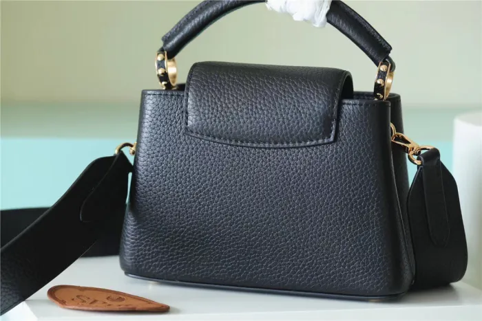 Capucines East West Mini “22*12*8CM” 0311