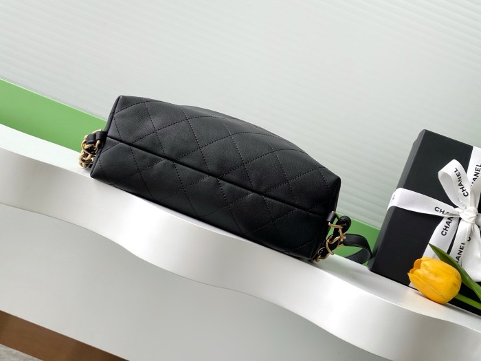 25S Hobo Small Calfskin “20x31x8.5cm” -008 =AS5509