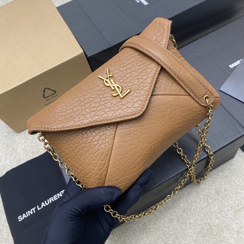 CASSANDRE CHAIN POUCH  19*12*3CM  -055=