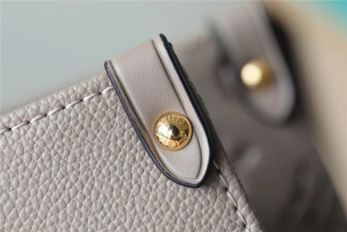 GM Onthego Tote “41*34*19CM” 078