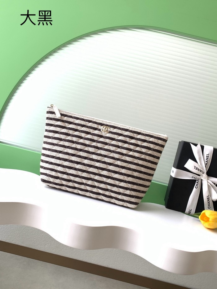 26C Clutch Large Striped Raffia “19.6x33.7x12cm” -025 =AS4988