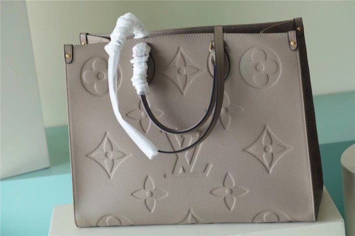 GM Onthego Tote “41*34*19CM” 078