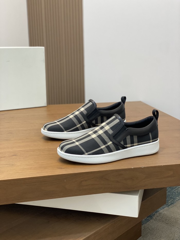 Slip On Sneaker(Male)38-45=