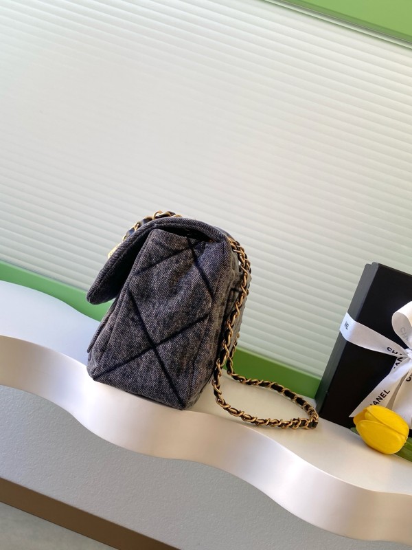 25K Classic Flap Medium Denim “24x35x10cm” -008 =AS5734