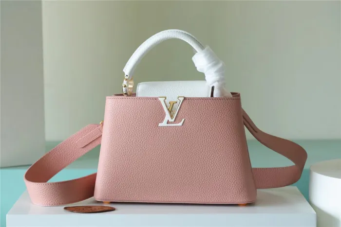 Capucines East West PM Bag “28*18*9CM” 0201