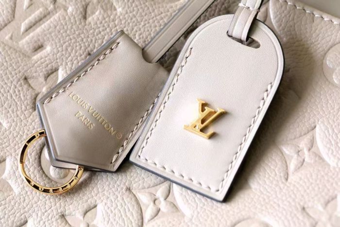 Avenue MM “39*26*16CM” 009