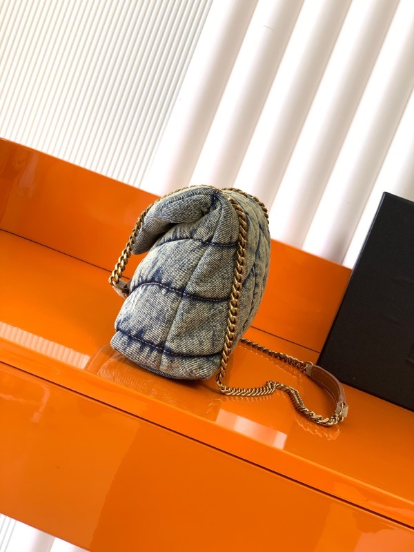 PUFFER  23*15.5*5.8CM  -084=