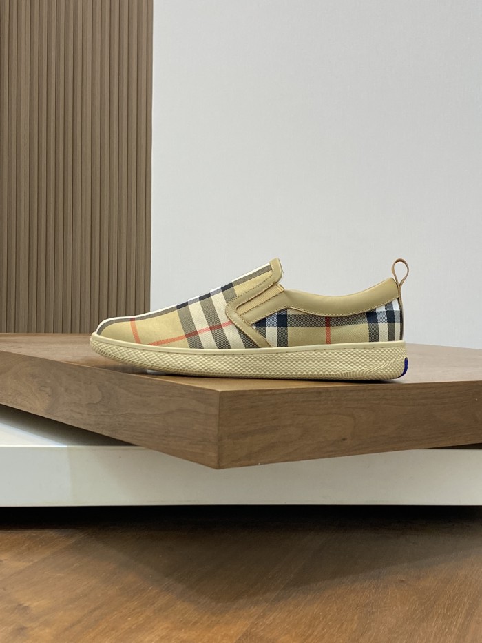 Slip On Sneaker(Male)38-45=
