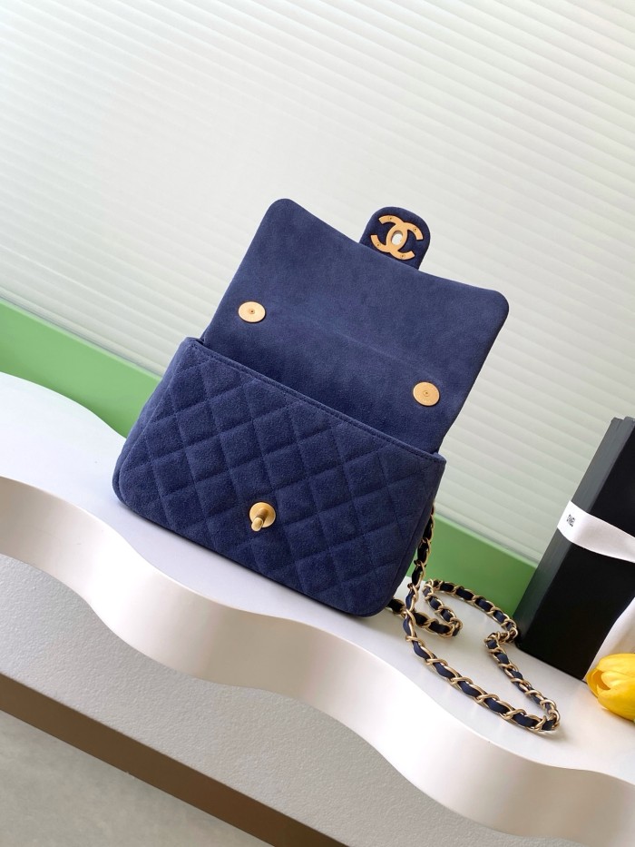 26C Classic Flap Mini Suede “14x20x6cm” -076 =AS5989