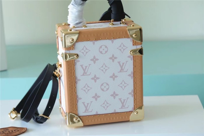 The Camera Box Shoulder Bag “16*13*7.5CM” 0801