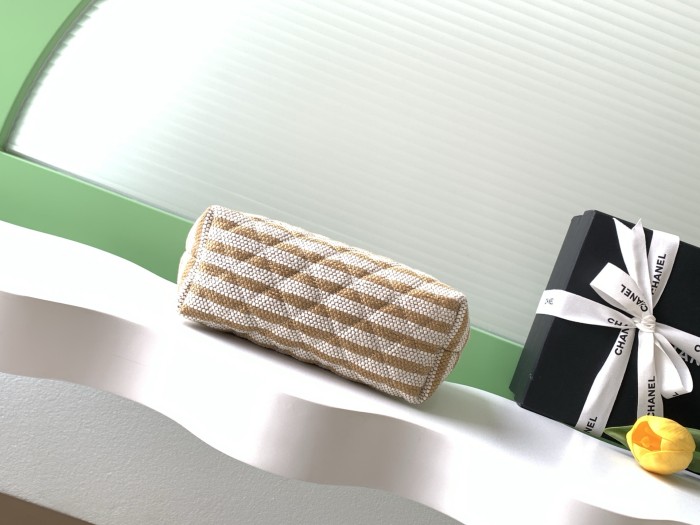 26C Clutch Medium Striped Raffia “15.6x26x9cm” -005 =AS4989