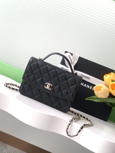 25C Mini Flap Top Handle Caviar “14x18x3cm” -056 =AP4406