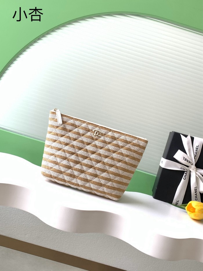 26C Clutch Medium Striped Raffia “15.6x26x9cm” -005 =AS4989