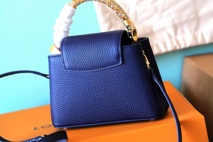 Capucines East West BB “18*9*7CM” 0511