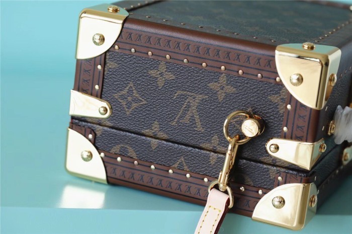 Valisette Tresor Shoulder Bag “22.5*16*11CM” 0011