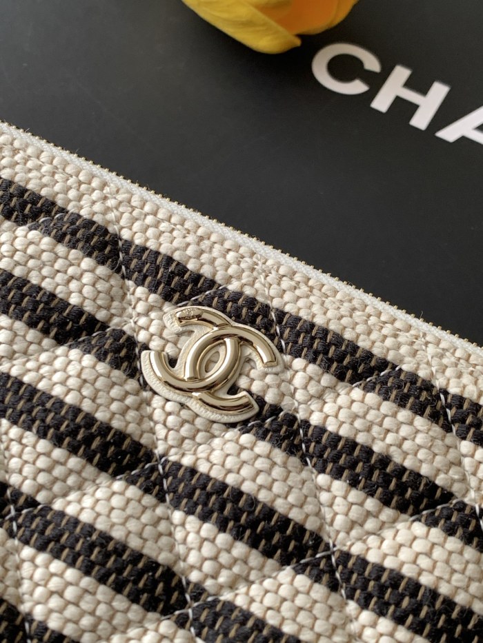 26C Clutch Large Striped Raffia “19.6x33.7x12cm” -025 =AS4988