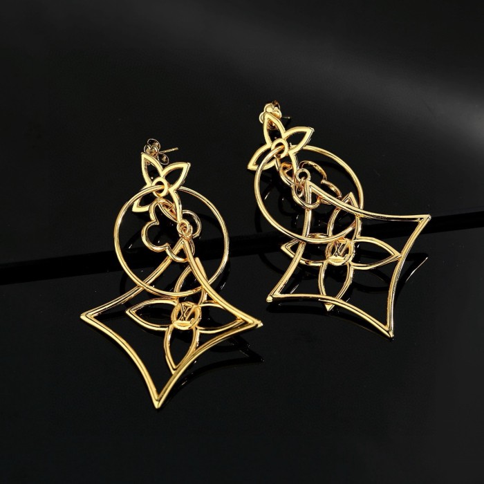 Earring 06=