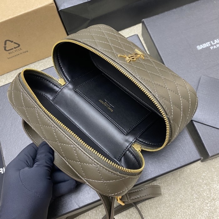 Women Gaby Vanity Bag  18*11*6.5CM -085=