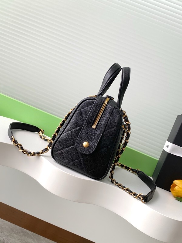 25A Bowling Bag Small Patent Leather “17x21x13cm” -057 =AS5578