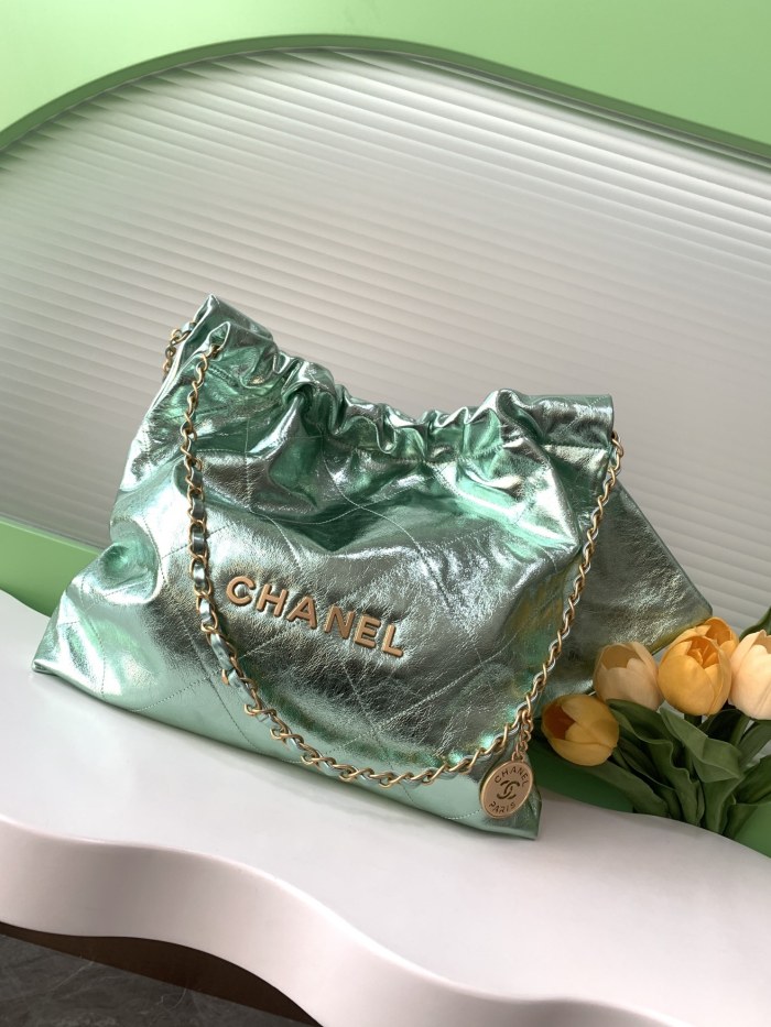 25C 22 Bag Large Metallic Green “39x42x8cm” -038 =AS3261