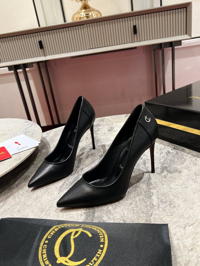 Lacquer Tip Thick Heel(Female)36-41=