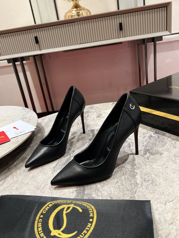 Lacquer Tip Thick Heel(Female)36-41=