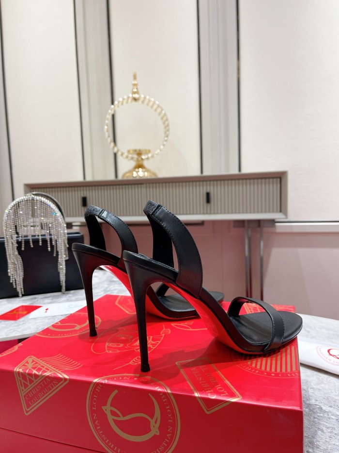 Lacquer Tip Thick Heel(Female)36-41=