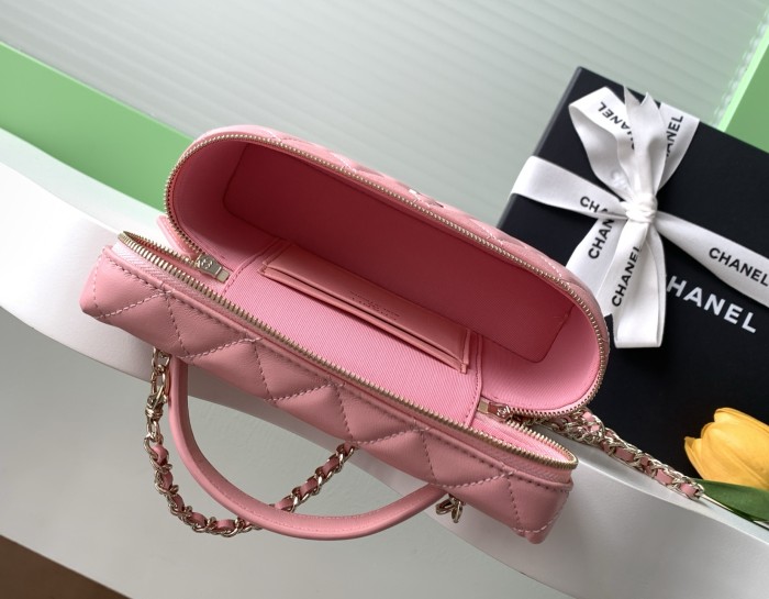 25B Vanity Case Small Lambskin “17x19.5x5cm” -085 =AP4385