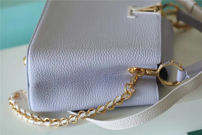 Capucines East West PM Bag “28*18*9CM” 0321