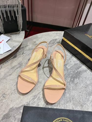 Lacquer Tip Thick Heel(Female)36-41=