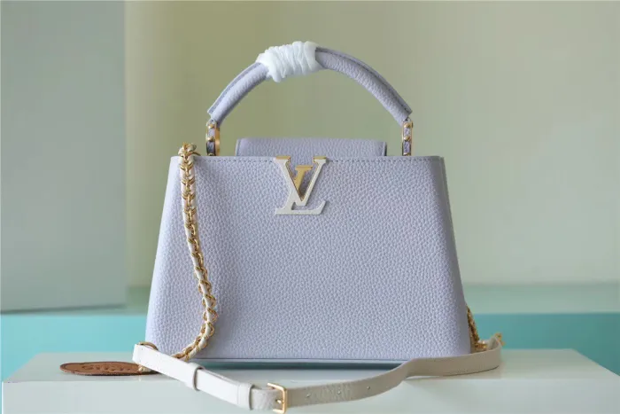 Capucines East West PM Bag “28*18*9CM” 0321