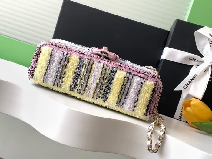 24S CF Mini Flap Sequin Graffiti Logo “14x21x8cm” -058 =AS4561