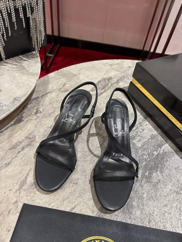 Lacquer Tip Thick Heel(Female)36-41=