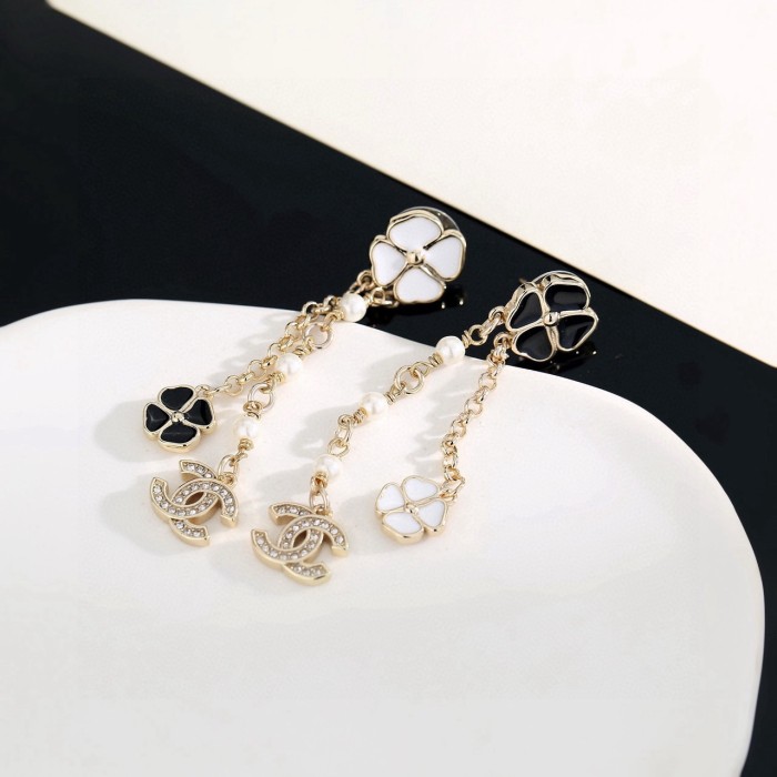 Earring 05=