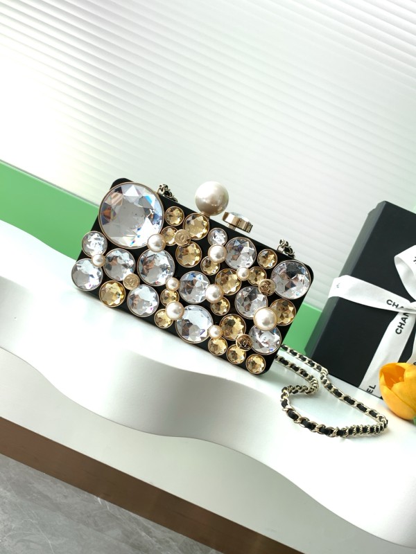 25A Crystal Box Clutch “11.5x16x6.8cm” -0541 =AS4966