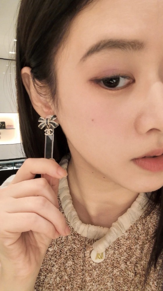 Earring 05=