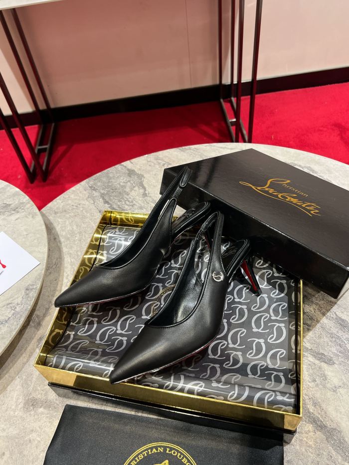 Lacquer Tip Thick Heel(Female)36-41=