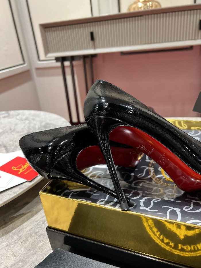 Lacquer Tip Thick Heel(Female)36-41=
