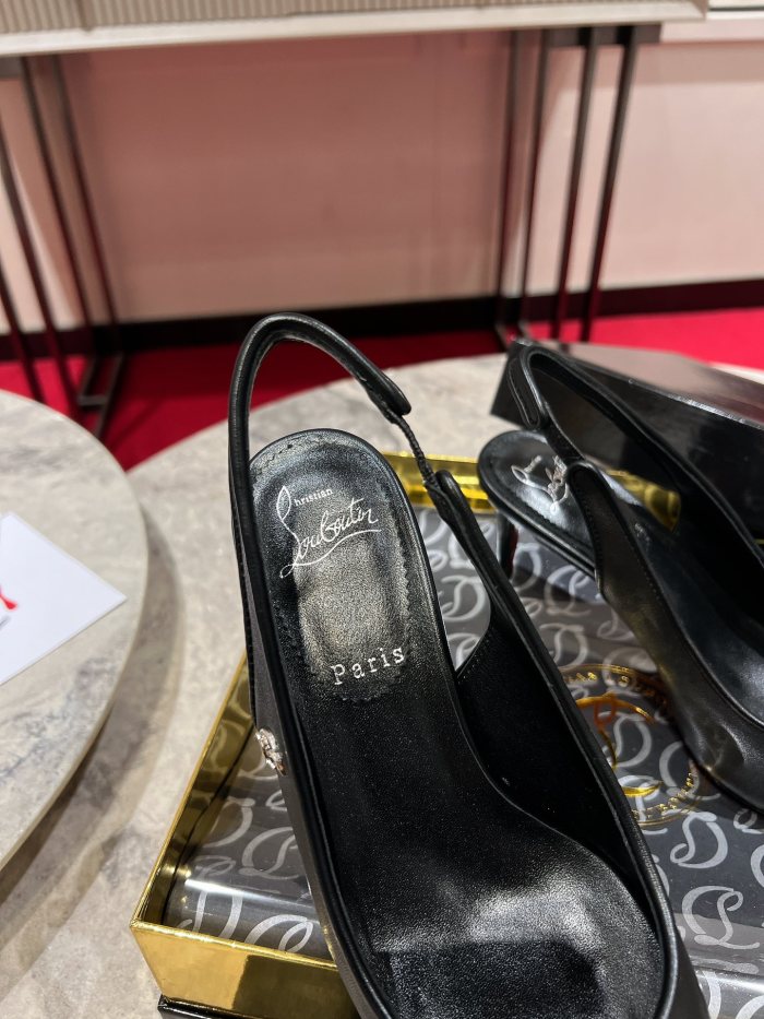 Lacquer Tip Thick Heel(Female)36-41=