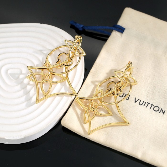 Earring 06=