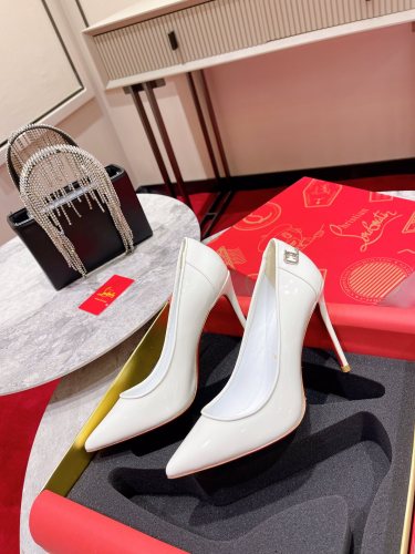 Lacquer Tip Thick Heel(Female)36-41=