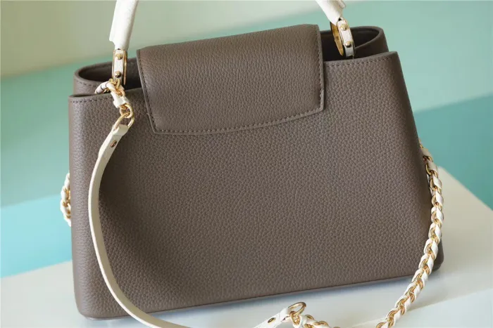 Capucines East West PM Bag “28*18*9CM” 0321