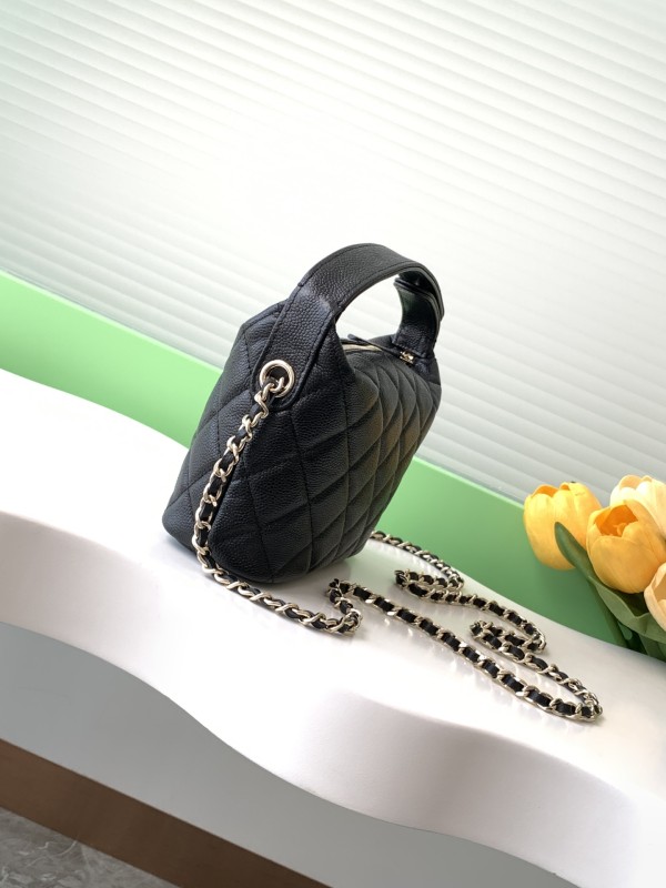 25C Mini Hobo Caviar “21.5x19x6cm” -006 =AP4850