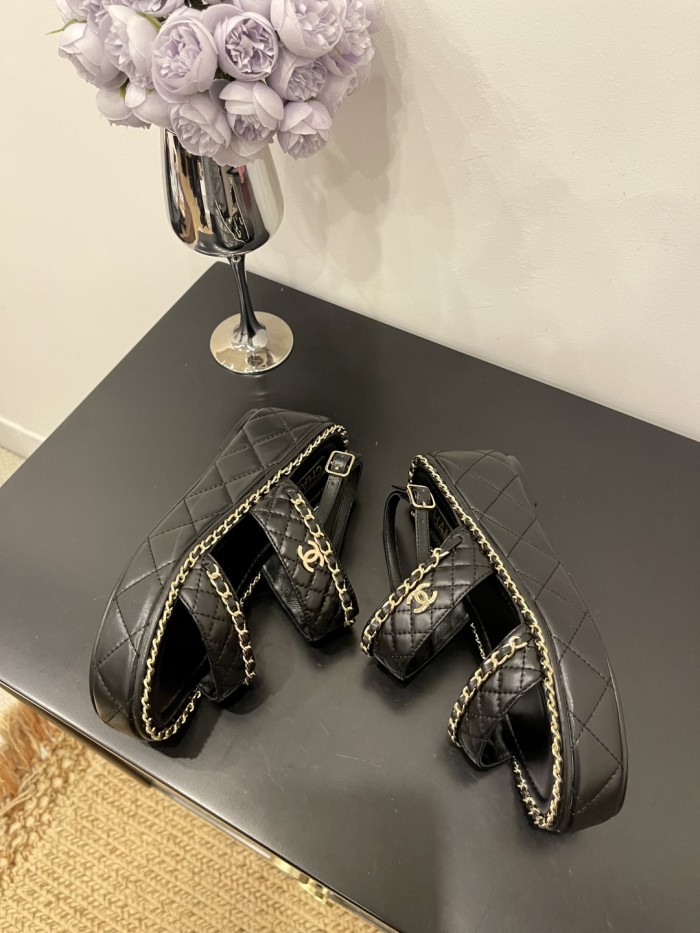 Quilted Lambskin Sandals(Female)36-41=