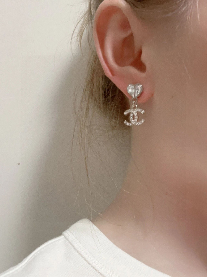 Earring 04=