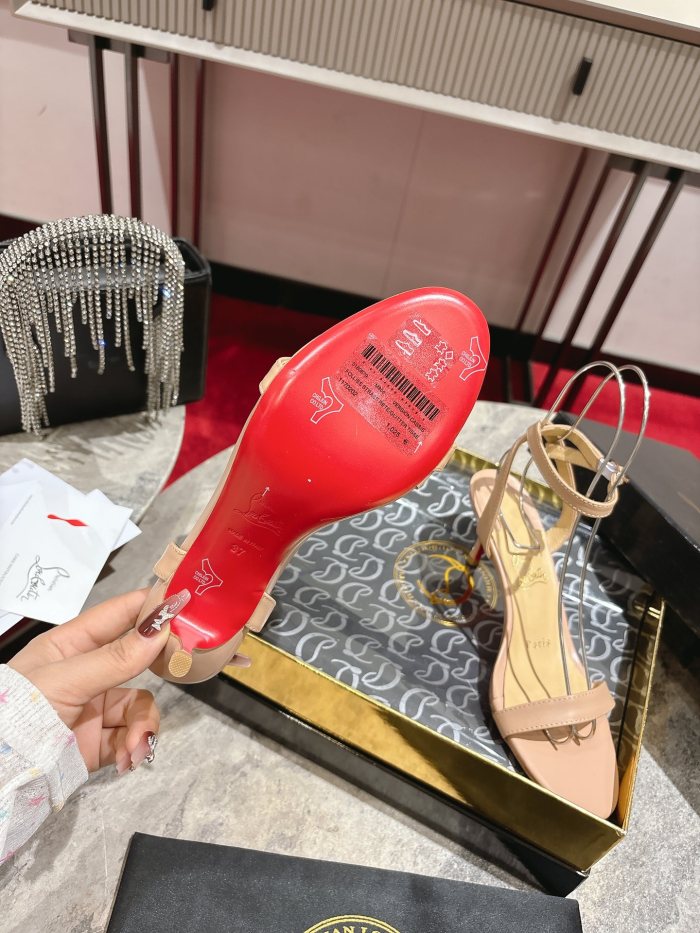 Lacquer Tip Thick Heel(Female)36-41=
