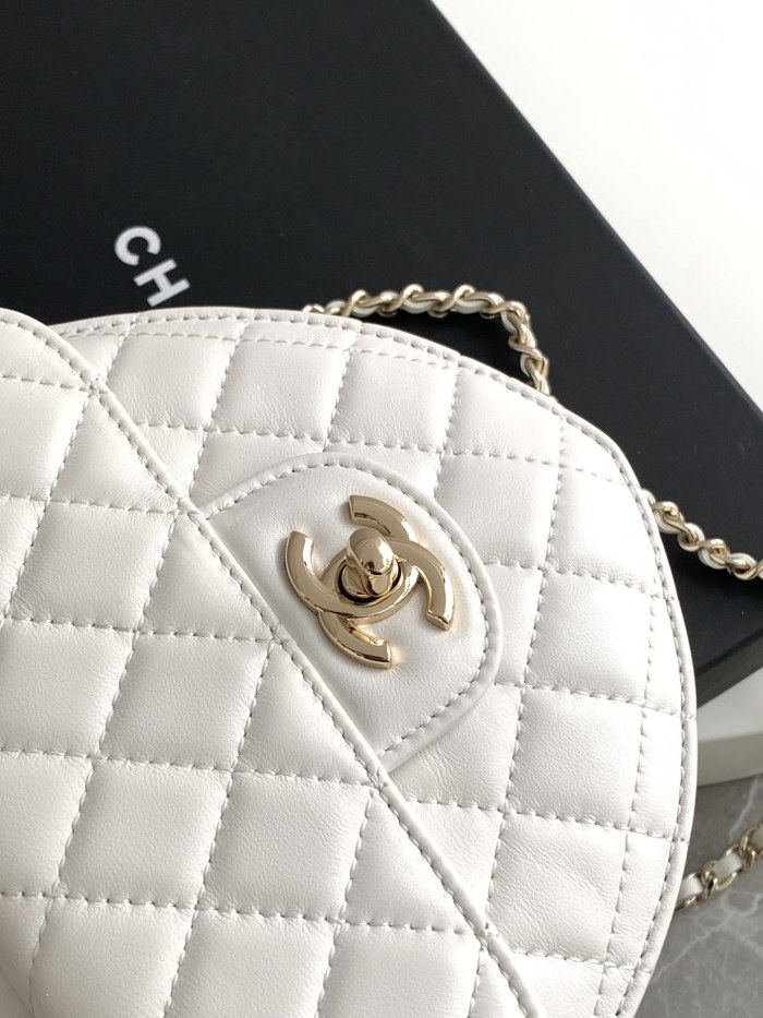 22CC Heart Bag Mini Lambskin “18x16.5x6.5cm” -006 =AS3191